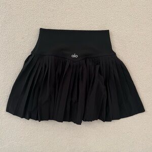 ALO Yoga Black Pleated Mini Skirt